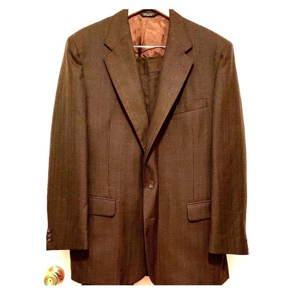 VINTAGE Gray Botany 500 2 Button Suit Size 44L